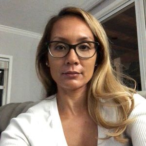 Meet your Posher, Gina